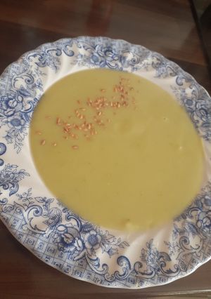 Una foto de Puré de Col verde en olla exprés