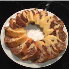 A picture of Fluffy Marble Cake.