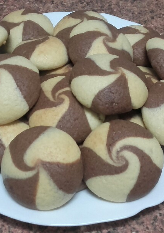 Una foto de Galletas caseras sin huevo / comida de Marruecos