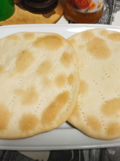 Una foto de Tortas asadas con aceite de oliva