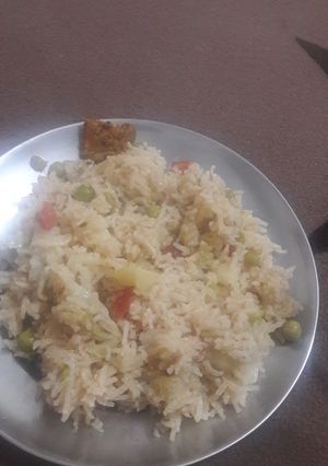 A picture of Veg biryani.