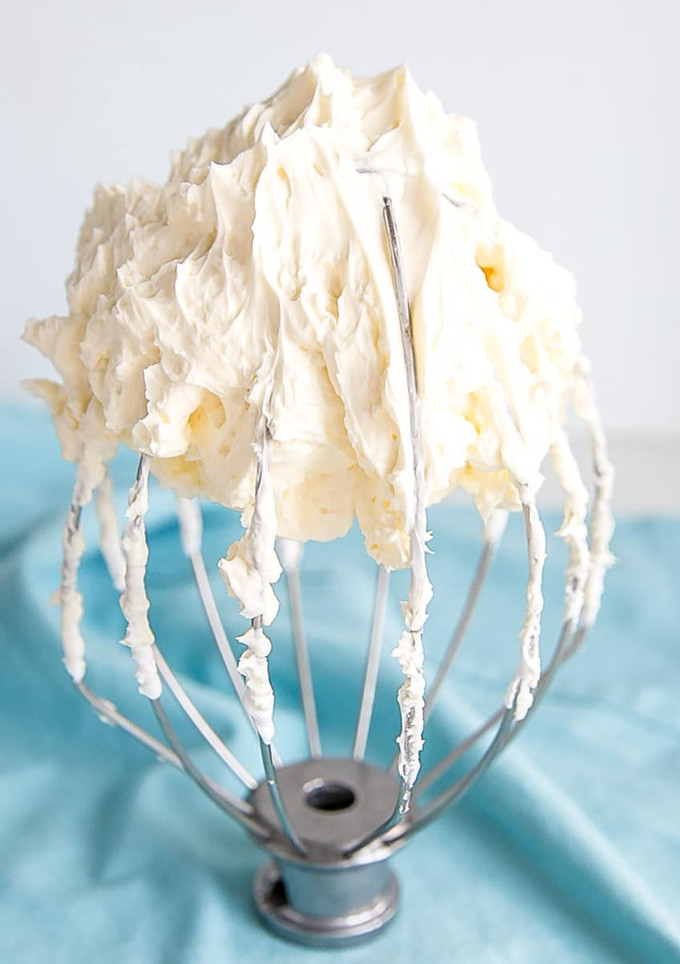 Una foto de Buttercream de merengue suizo