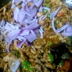 A picture of Chicken khara masala.