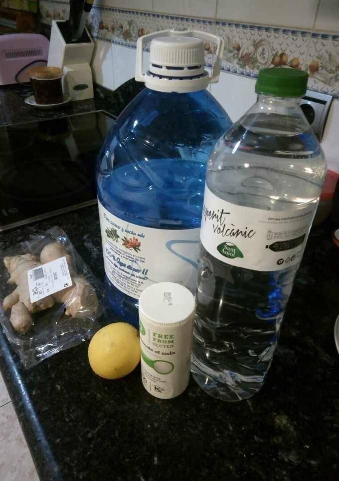 Una foto de Agua para alcalinizar el cuerpo