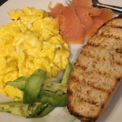 A picture of Scrambled egg breakfast.