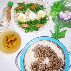 A picture of My healthy rice & beans.