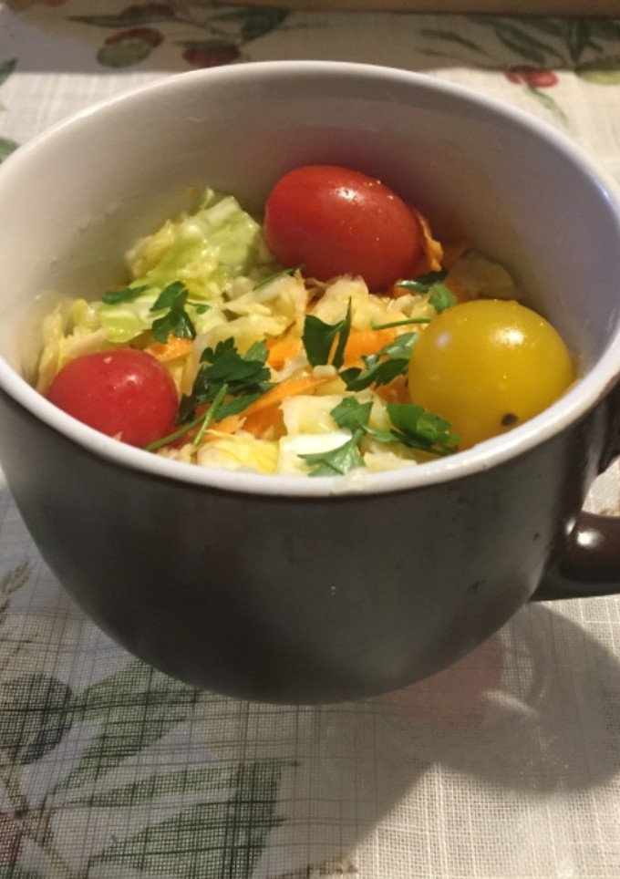 Una foto de Ensalada de col Versión Española