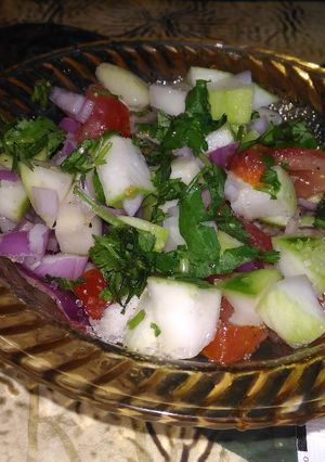 A picture of Raw mango salsa.