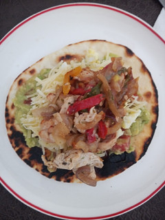 Una foto de Tacos de pollo