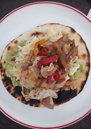 Una foto de Tacos de pollo
