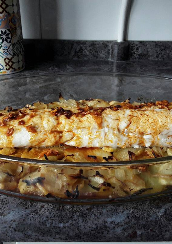 Una foto de Lomo de bacalao al horno con pimentón de la vera