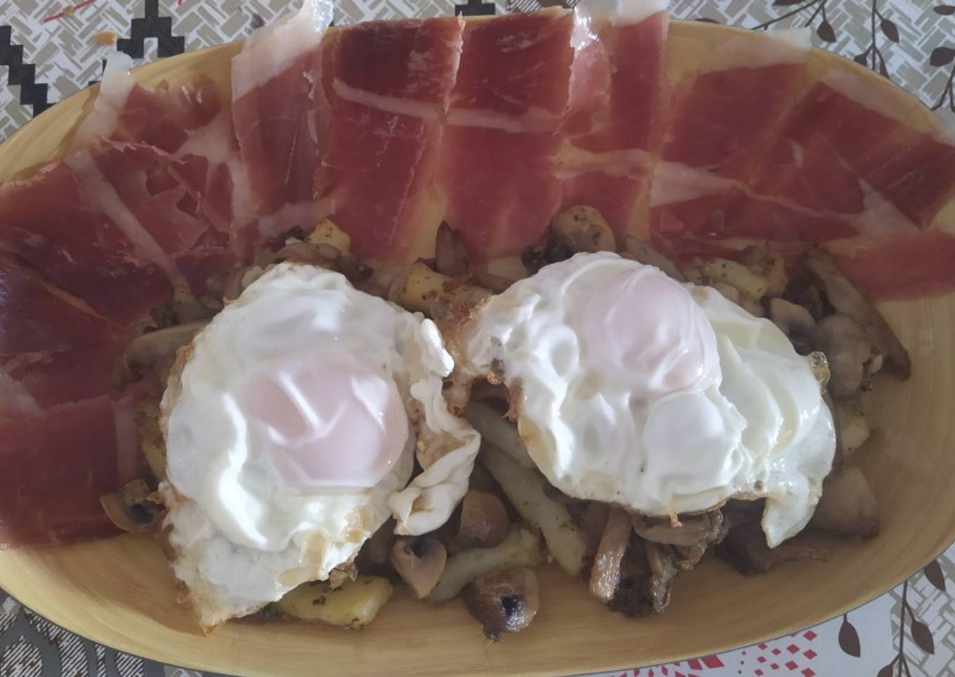 Verduras fritas con Huevos