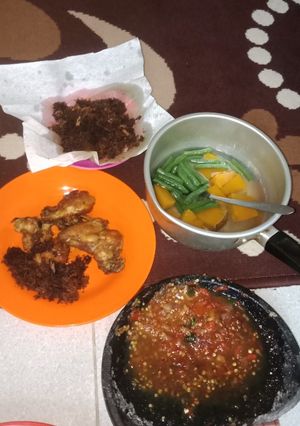 Foto resep 56. Ayam Lengkuas Bumbu Racik Simpel