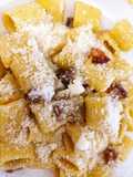 Mezze Maniche alla Carbonara