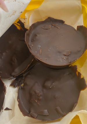 Φωτογραφία της συνταγής Homemade σοκολατάκια με γέμιση φρυγανιές Wasa και κρέμα φυστίκι Lava