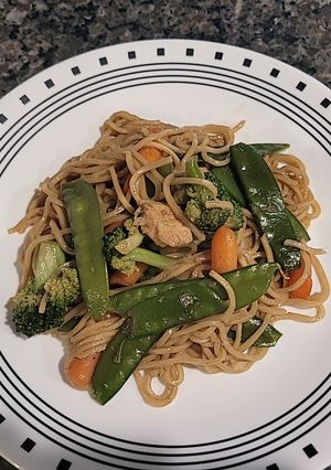 A picture of Pancit Canton (Stir Fried Noodles).