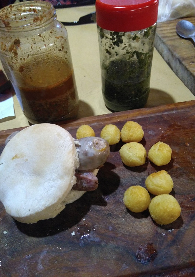 Una foto de Sandwichitos de chorizo sancochados