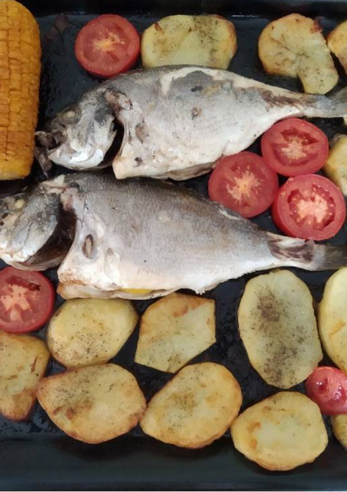 Una foto de Dorada al horno