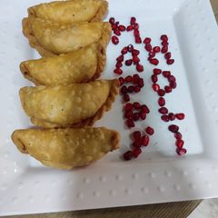 A picture of Gujiya.