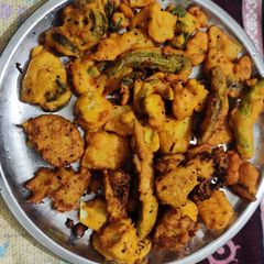 A picture of Pakode.