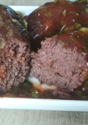Фото Мясные колбаски мититеи для пикника.