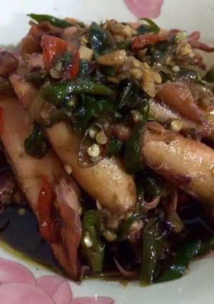 Foto resep Cumi asin cabe hijau cetar 