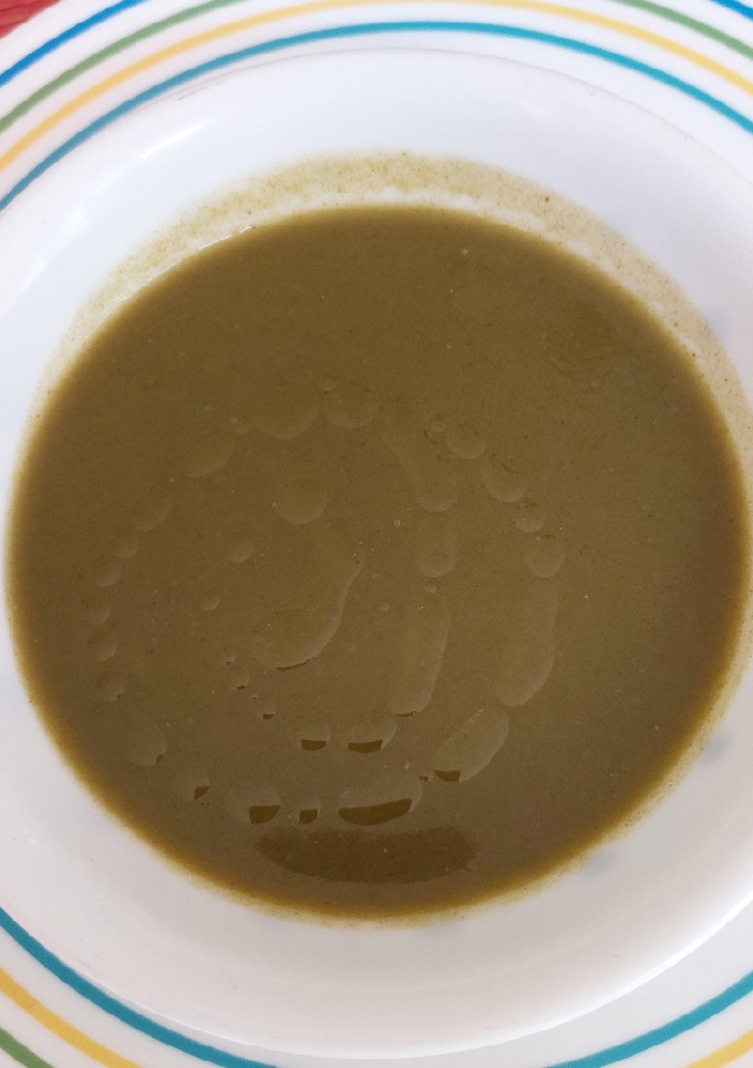 Una foto de Crema de acelgas vegana