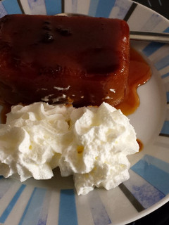 Una foto de Puding de manzana y galletas