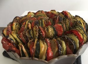 Une photo de Tian de légumes à l’orientale