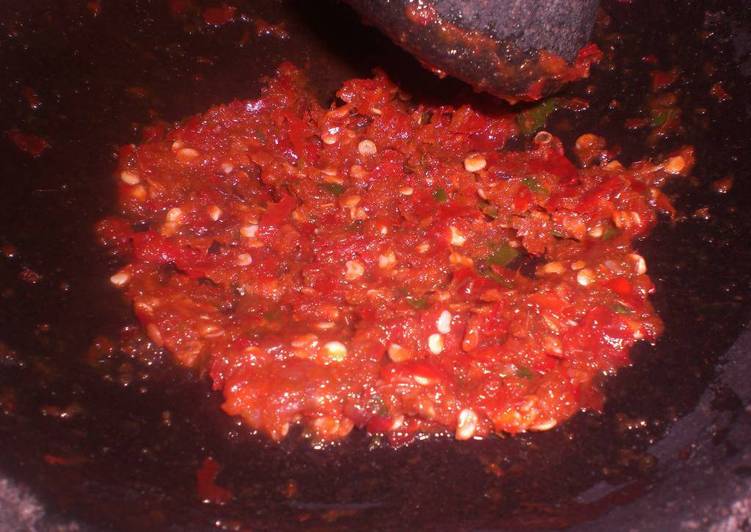 Sambel kencur daun jeruk