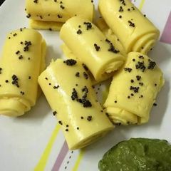Khandvi A picture of Khandvi.