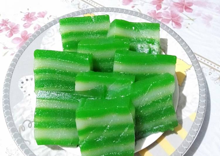 Lapis Sagu Pandan (Lapis Tradisional)