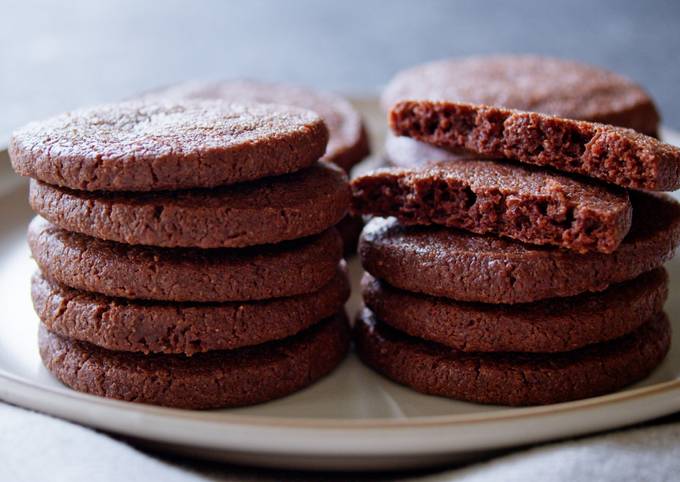 Rich Chocolate Cookies