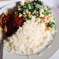 A picture of White Rice and Shrimps Salad.