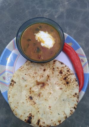 नान (naan recipe in hindi) रेसिपी मुख्य फोटो
