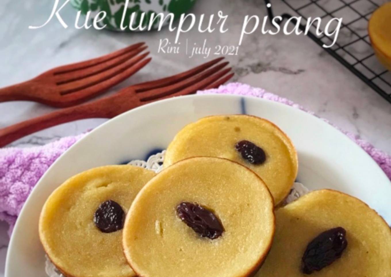 156. Kue lumpur pisang