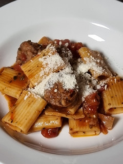 Una foto de Pasta con criollos