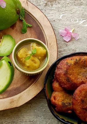 ম্যাঙ্গো মিন্ট ধুস্কা (mango mint dhuska recipe in Bengali) রেসিপির প্রধান ছবি