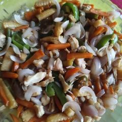 A picture of CHICKEN, VEGGIES WITH BABY CORN PLATTER.