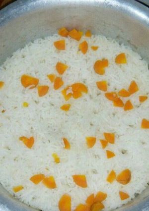 A picture of Rice with Carrots.