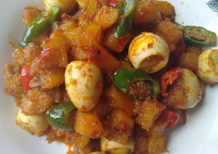Sambel Goreng Kentang Ampela Telur Puyuh