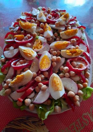 O poză a rețetei Salată cu năut.