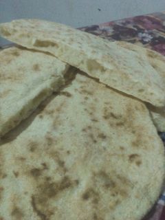 صورة لوصفة خبز المطلوع فالطاجین