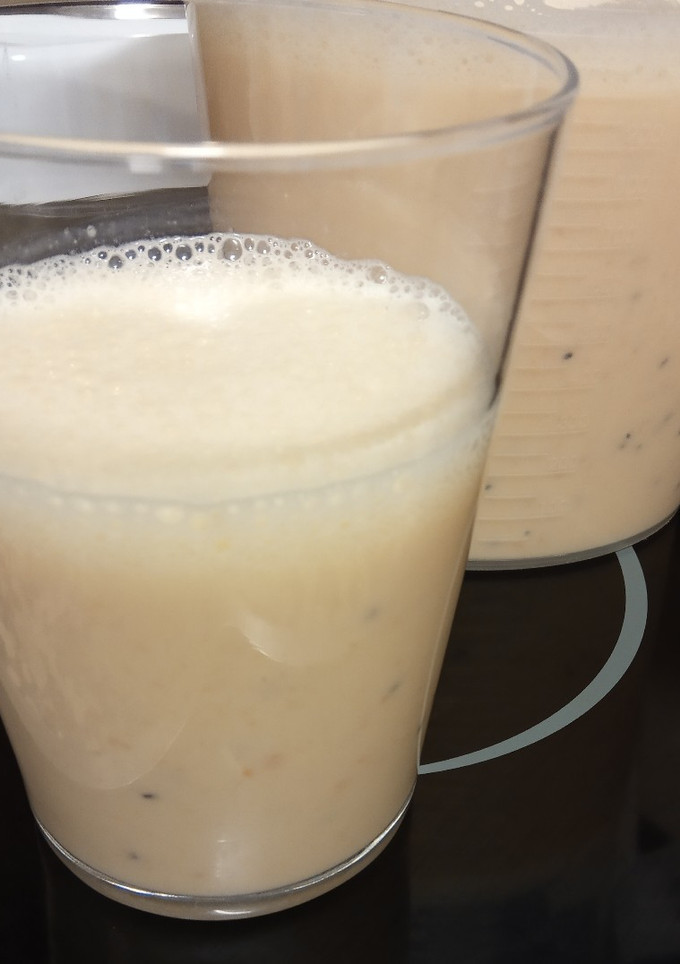 Una foto de Zumo multivitaminas sin lactosa