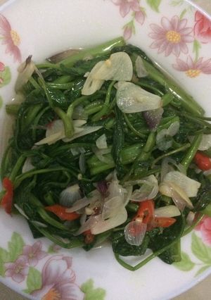 Foto resep Tumis kangkung renyah