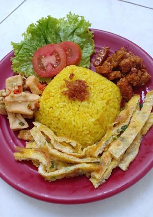 Foto resep Nasi Kuning Rice Cooker