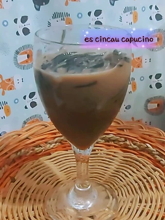 Cara Mudah Menyiapkan Resep Es cincau capucino yang Sempurna Anti Ribet, Bikin Ngiler