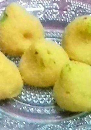 मूंग दाल के पेड़े रेसिपी मुख्य फोटो