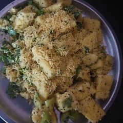 A picture of Dhokla.