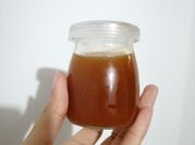Una foto de salsa de tamarindo con naranja